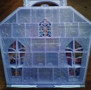 Monster high minis carrying case